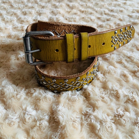 COWBOY B BELT Studded Mustard Leather Western Boho Belt Size M